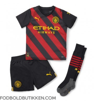 Manchester City Ilkay Gundogan #8 Udebanetrøje Børn 2022-23 Kortærmet (+ Korte bukser)